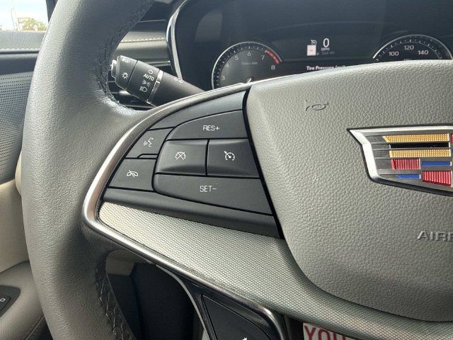 Used 2023 Cadillac XT5 Premium Luxury AWD/4WD image 40