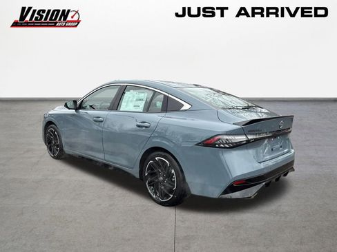 New 2026 Nissan Sentra SR w/ SR Premium Package image 7