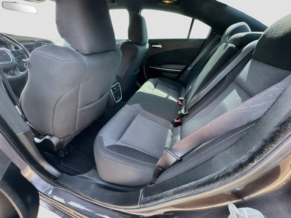 Used 2022 Dodge Charger SXT RWD image 22