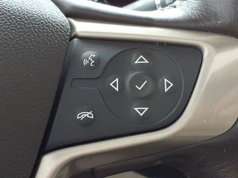 Used 2019 GMC Acadia Denali w/ Technology Package AWD/4WD image 25