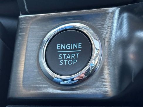 New 2026 Ford F250 Lariat w/ Lariat Ultimate Package image 39