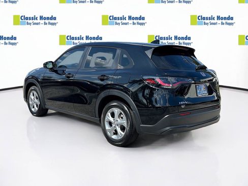 Certified 2025 Honda HR-V LX image 5