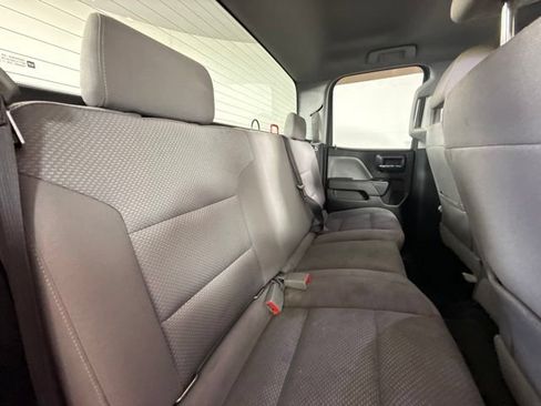 Used 2017 Chevrolet Silverado 1500 Custom w/ Custom Convenience Package AWD/4WD image 29