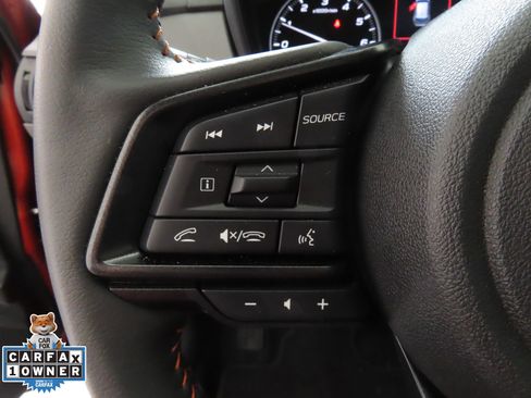 Used 2024 Subaru Crosstrek 2.5i Limited w/ Crosstrek Mirror Package image 15