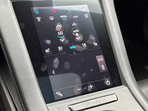 Used 2022 Porsche Taycan GTS image 24