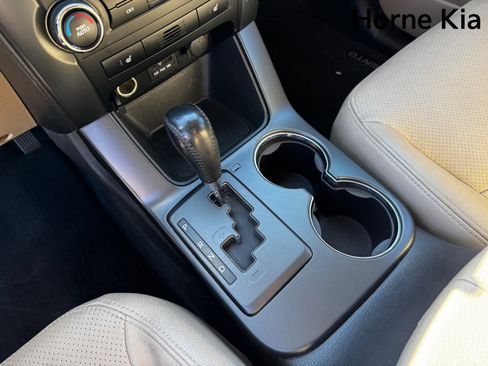 Used 2011 Kia Sorento EX w/ Premium Pkg image 22