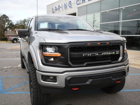 New 2025 Ford F150 XLT w/ Equipment Group 302A MID AWD/4WD image 6