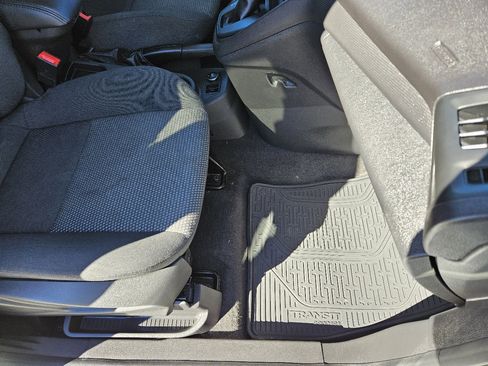 Used 2018 Ford Transit Connect XL image 37