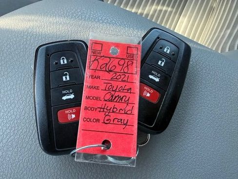 Used 2021 Toyota Camry SE w/ Audio Upgrade Package FWD image 44