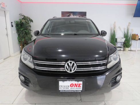 Used 2015 Volkswagen Tiguan SE FWD image 6