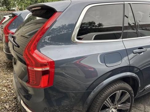 Used 2025 Volvo XC90 B6 Plus AWD/4WD image 4