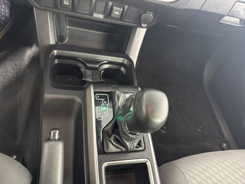 Used 2021 Toyota Tacoma SR5 image 24