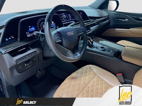 Used 2023 Cadillac Escalade Sport w/ LPO, ONYX Package AWD/4WD image 12