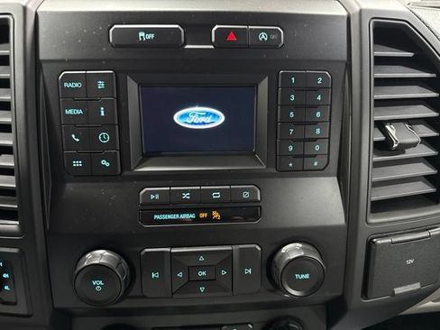 Used 2018 Ford F150 XL w/ Trailer Tow Package w/101A AWD/4WD image 18