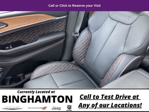 Used 2022 Jeep Grand Cherokee Summit image 31