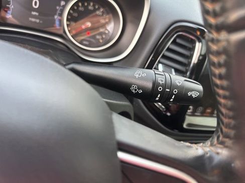 Used 2018 Jeep Compass Limited w/ Navigation Group AWD/4WD image 20