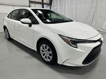 Used 2025 Toyota Corolla LE