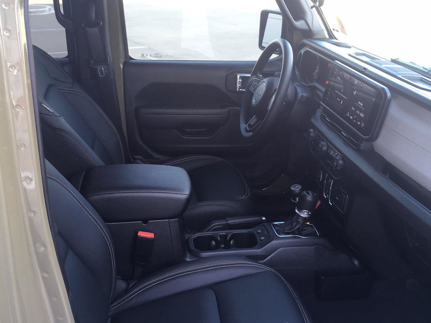 Used 2026 Jeep Wrangler Unlimited Sport AWD/4WD image 38