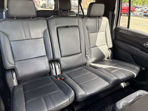 Certified 2023 Chevrolet Suburban RST AWD/4WD image 31