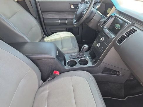 Used 2017 Ford Flex SEL w/ Equipment Group 202A FWD image 13