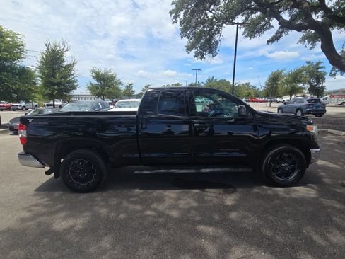 Used 2016 Toyota Tundra SR5 w/ Tow Package RWD image 6