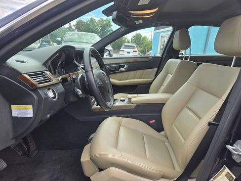 Used 2011 Mercedes-Benz E 350 4MATIC Sedan image 14