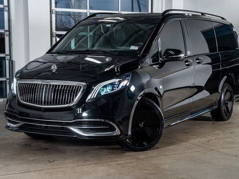 Used 2020 Mercedes-Benz Metris Passenger image 2