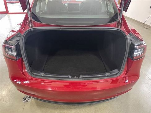 Used 2018 Tesla Model 3 Long Range image 23