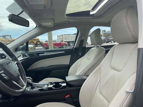 Used 2016 Ford Fusion Titanium image 59