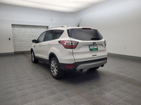 Used 2018 Ford Escape Titanium FWD image 5