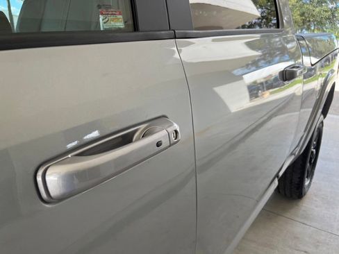 New 2024 RAM 2500 Limited image 17