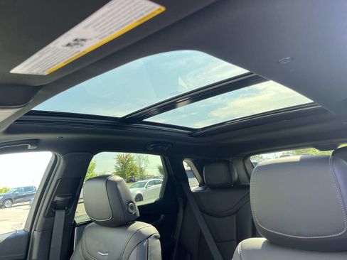 New 2025 Cadillac XT5 Premium Luxury image 27