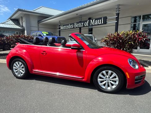 Used 2019 Volkswagen Beetle 2.0T S FWD image 3