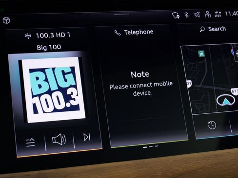 Used 2023 Audi e-tron GT Premium Plus image 52