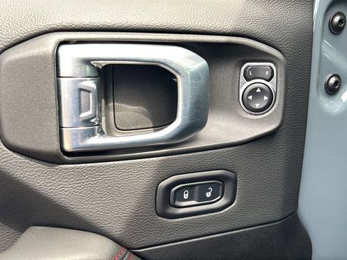 New 2026 Jeep Gladiator Rubicon AWD/4WD image 13