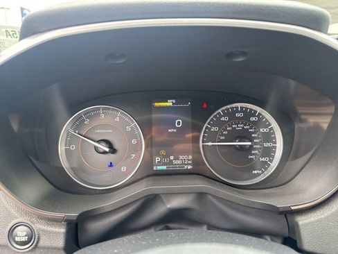 Certified 2023 Subaru Crosstrek 2.5i Limited AWD/4WD image 10