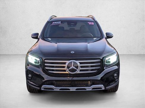 Certified 2025 Mercedes-Benz GLB 250 image 2