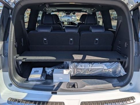 New 2026 INFINITI QX80 4WD w/ Sport Exterior Package image 25