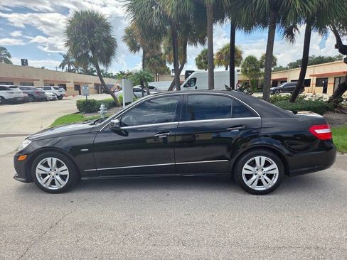 Used 2012 Mercedes-Benz E 350 BlueTEC Sedan image 5
