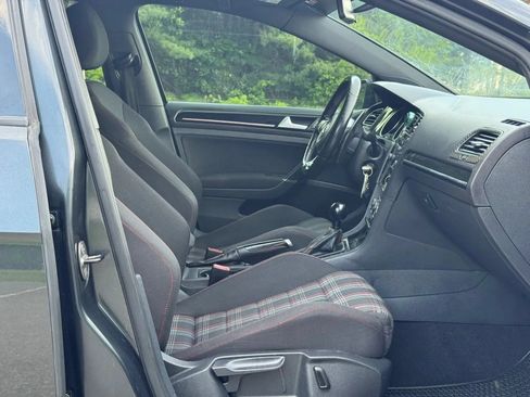 Used 2015 Volkswagen GTI S FWD image 12
