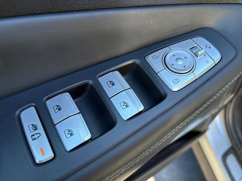 Used 2023 Hyundai Santa Fe Calligraphy image 14