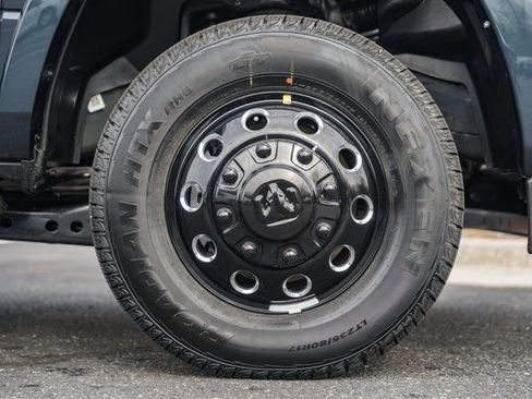 New 2026 RAM 3500 Limited AWD/4WD image 28