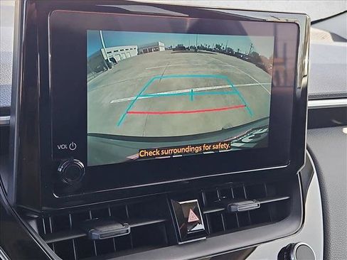 Used 2026 Toyota Corolla Cross LE image 13