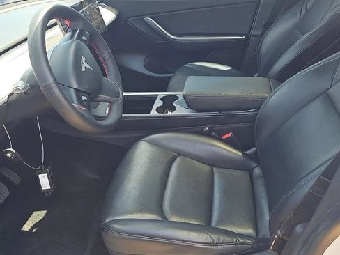 Used 2021 Tesla Model Y Long Range AWD/4WD image 5