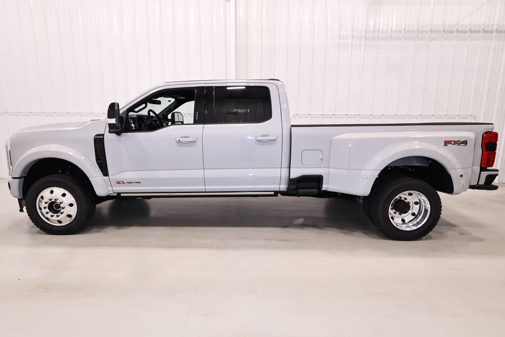 New 2026 Ford F450 Platinum w/ FX4 Off-Road Package AWD/4WD image 6