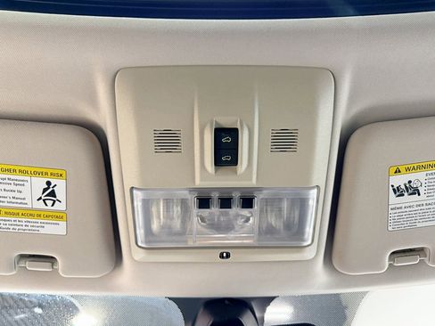 Used 2013 Land Rover LR4 HSE LUX image 26