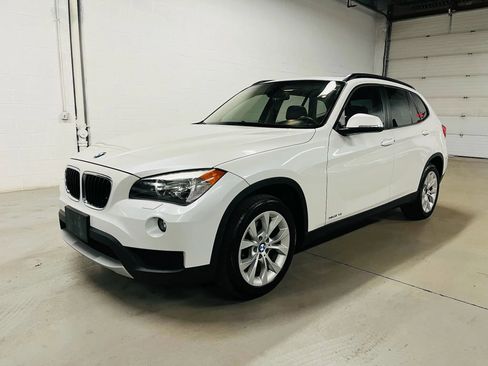 Used 2014 BMW X1 xDrive28i image 2