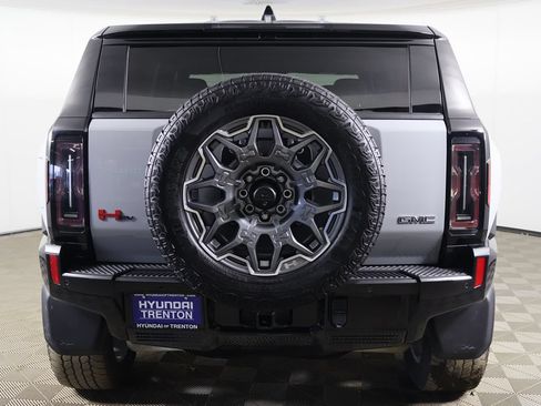 Used 2024 GMC Hummer EV 3X w/ LPO, Illumination Package AWD/4WD image 14