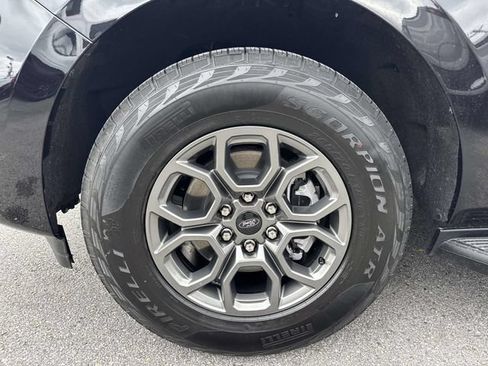 New 2026 Ford Expedition Active RWD image 9