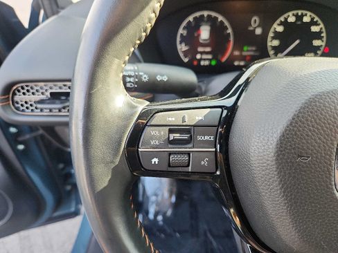 Certified 2025 Honda HR-V Sport image 19